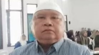 Ayahanda Bupati Tanjabtim Dimakamkan di Kota Jambi, Dilla Hich Dampingi Keluarga di Jakarta